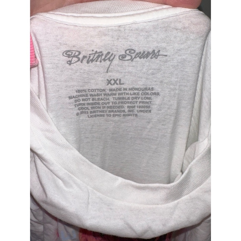 Britney Spears White Graphic T-shirt - Picture 4 of 4